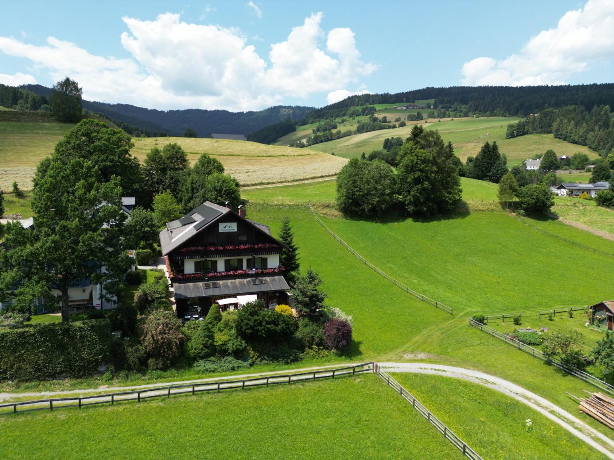 Pension Lambrecht Sankt Lambrecht Eksteriør billede